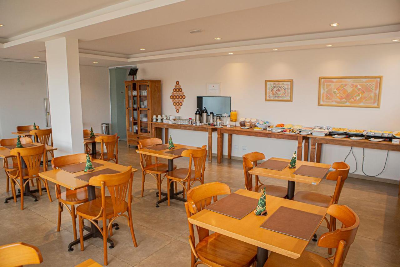 Prado Hotel Amparo  Buitenkant foto