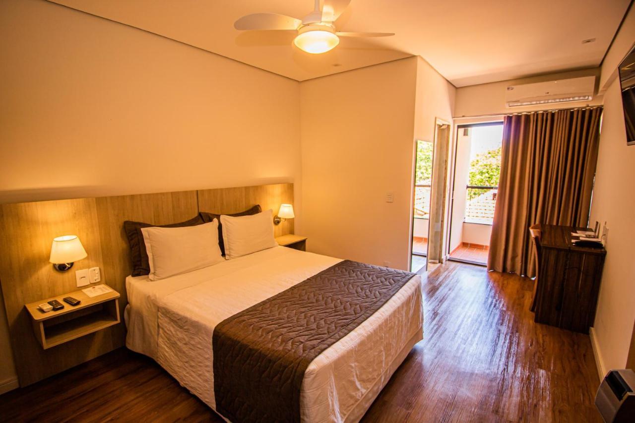 Prado Hotel Amparo  Buitenkant foto